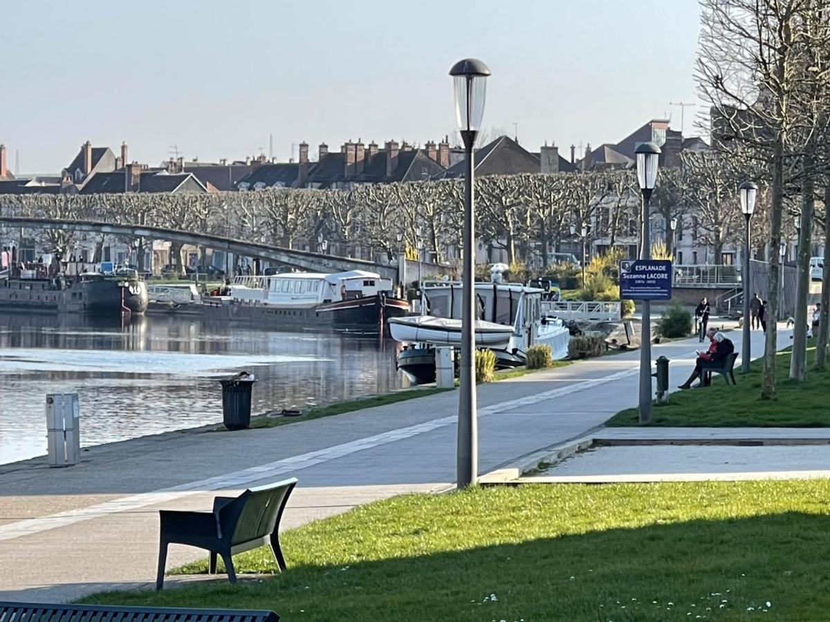 Le Pigeonnier Centre Historique Auxerre Lägenhet Exteriör bild